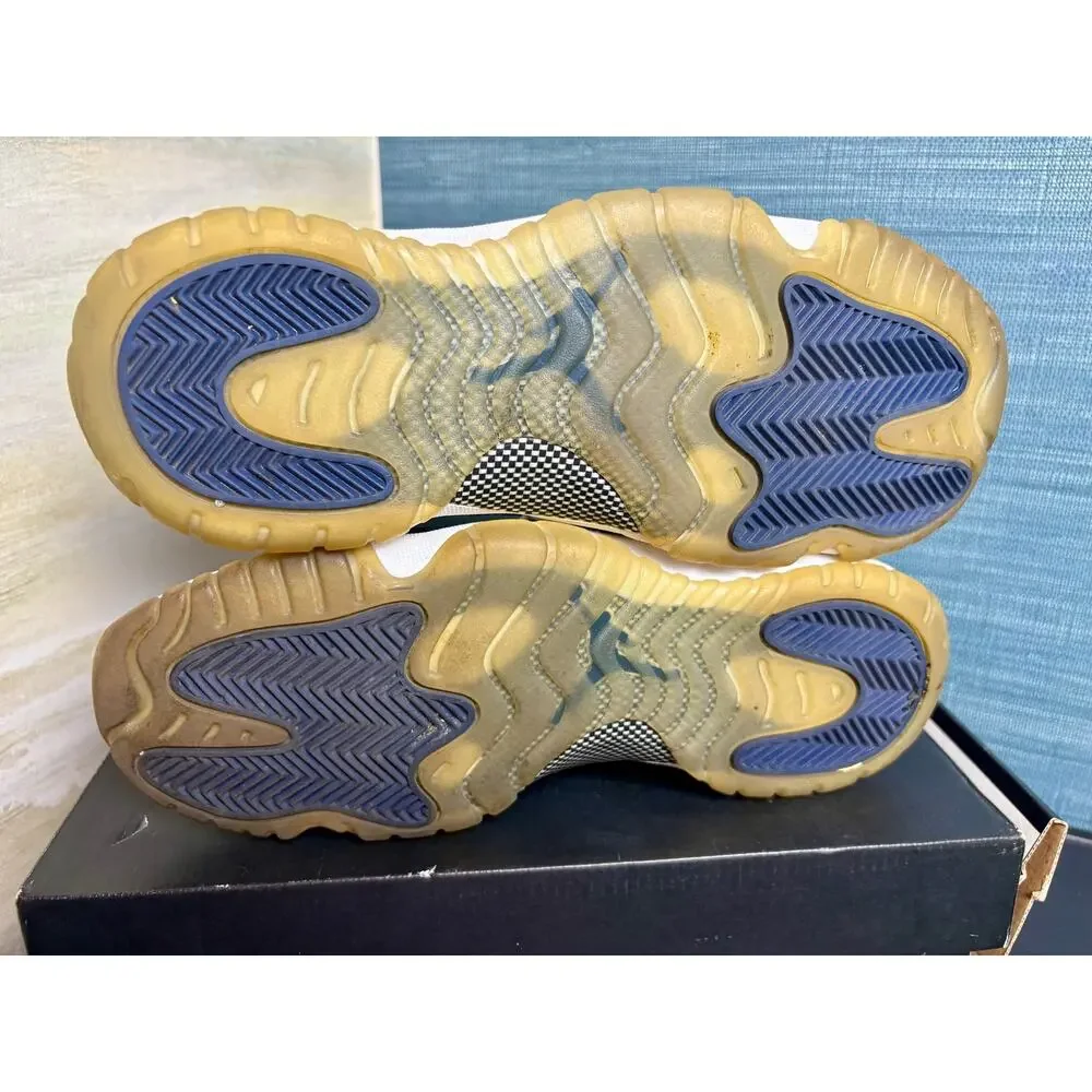 SZ 6y - Jordan Retro Low Georgetown - Used: Good Condition